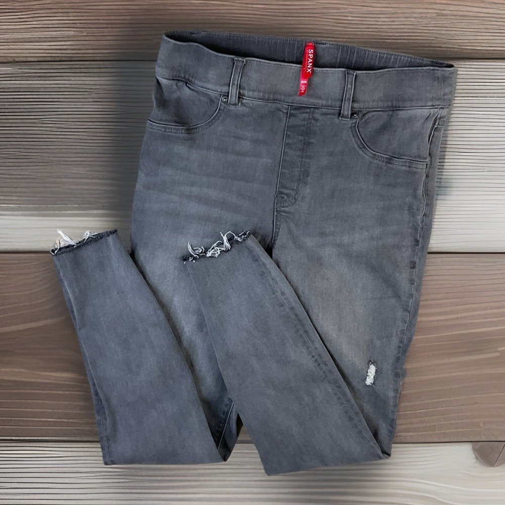 Spanx Jeans Womens M Ankle Skinny Pull On Gray Distressed Raw Hem Denim 20213R